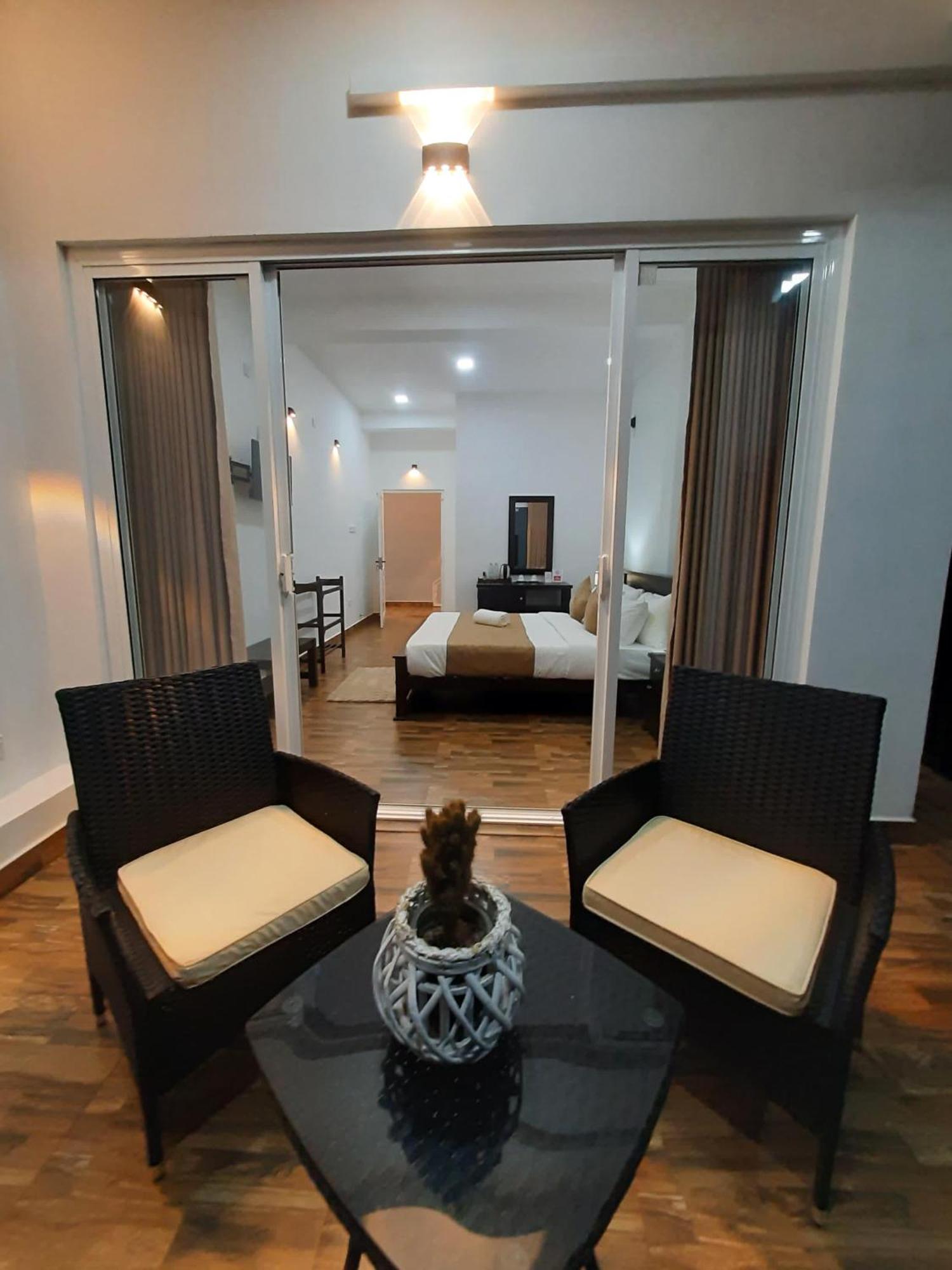 Villa Sole Kandy Extérieur photo